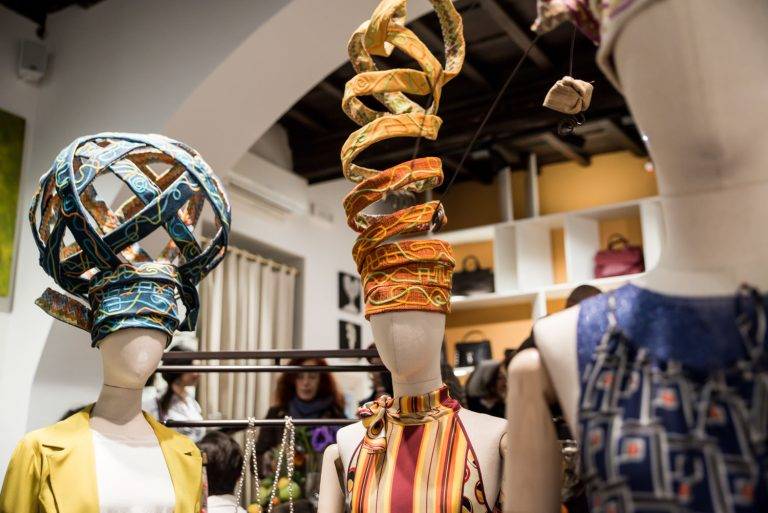 “Lady Rosa” : the face of femininity by Malìparmi and Alda Giunti at Pitti Uomo