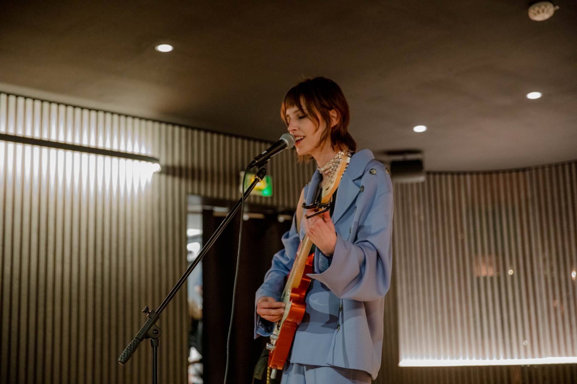  - Each Other présente un défilé solidaire