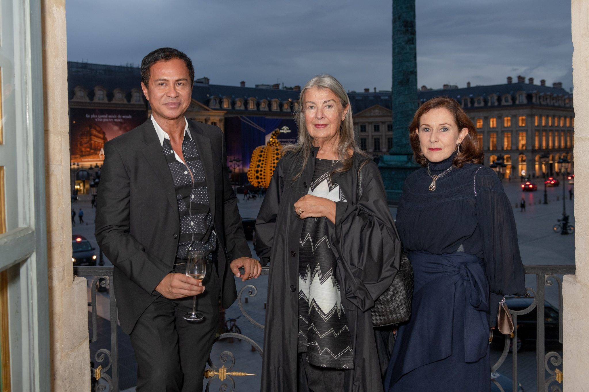  - La semaine de la FIAC démarre Place Vendôme avec Yayoi Kusama