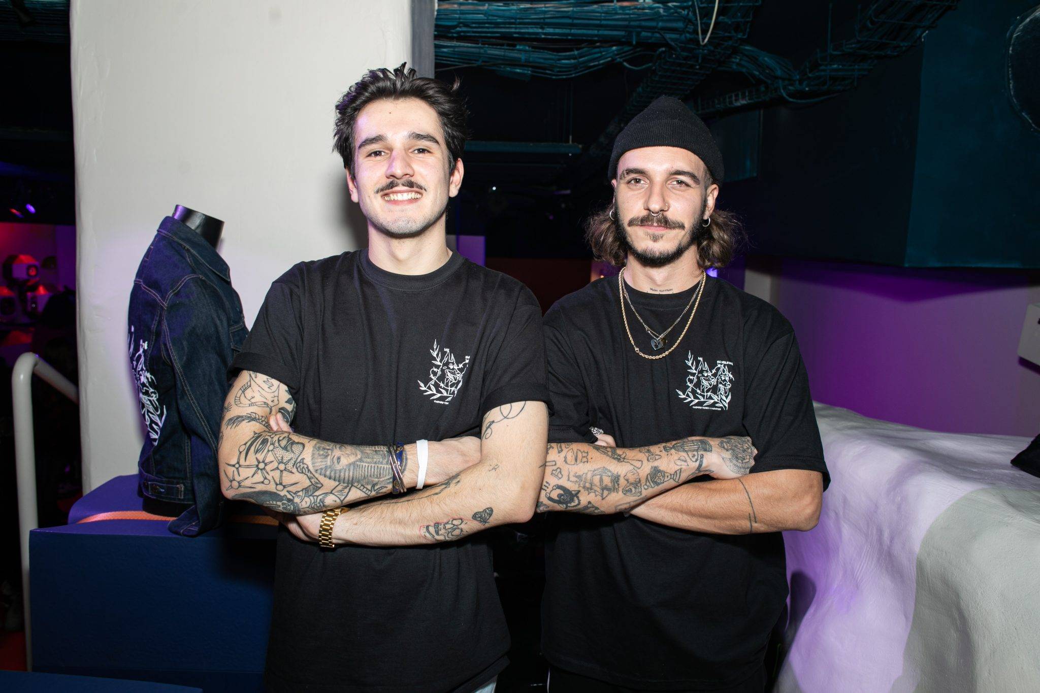  - Thomas Tears et Yugnat999 présentent l’exposition IRL MEME