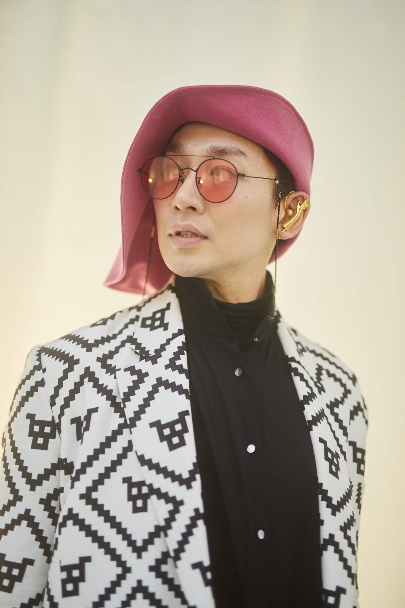  - South Korean fashion takes off in Paris with System