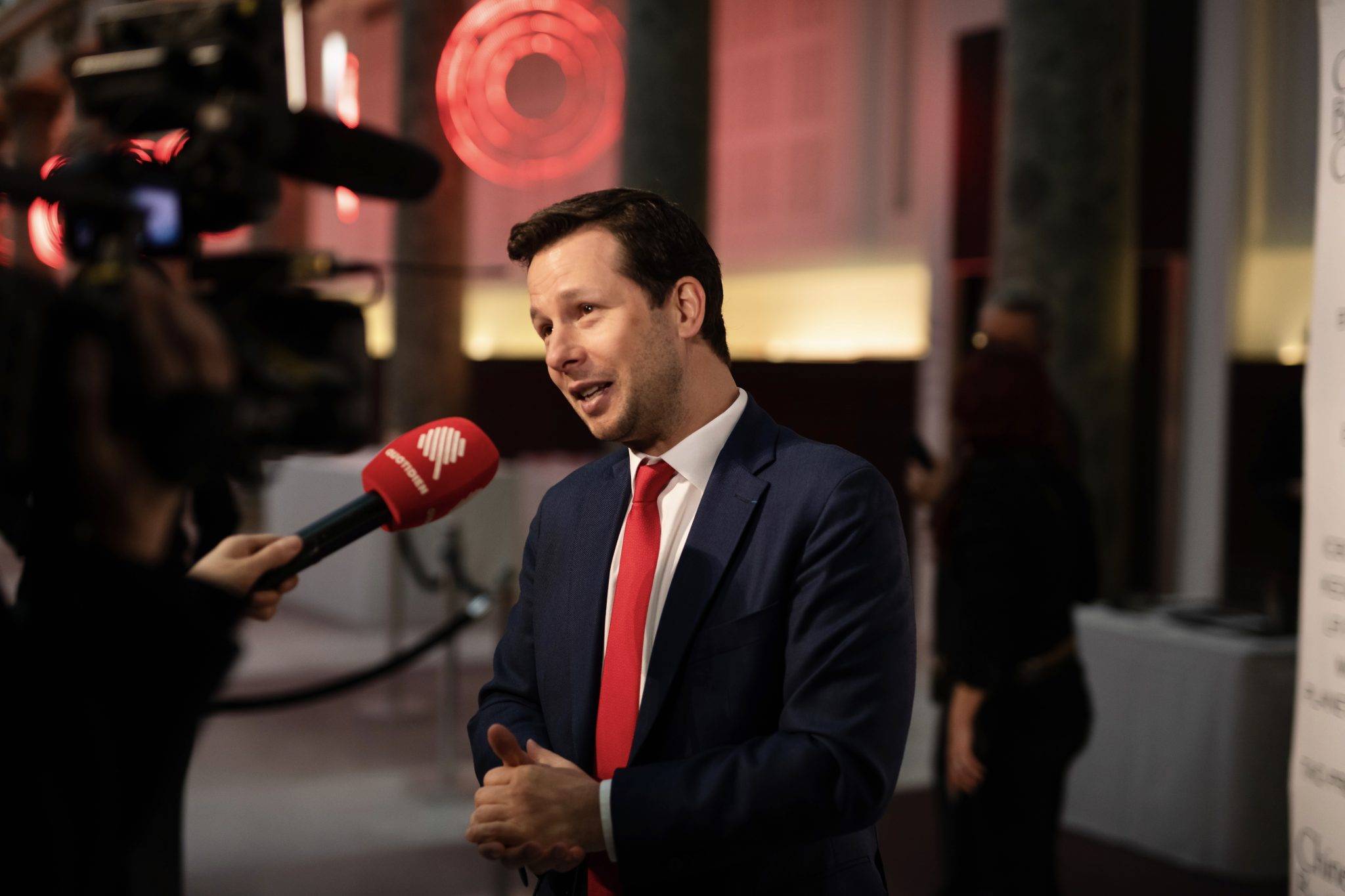  - Monica Bellucci est la femme de l’année 2020 du Chinese Business Club