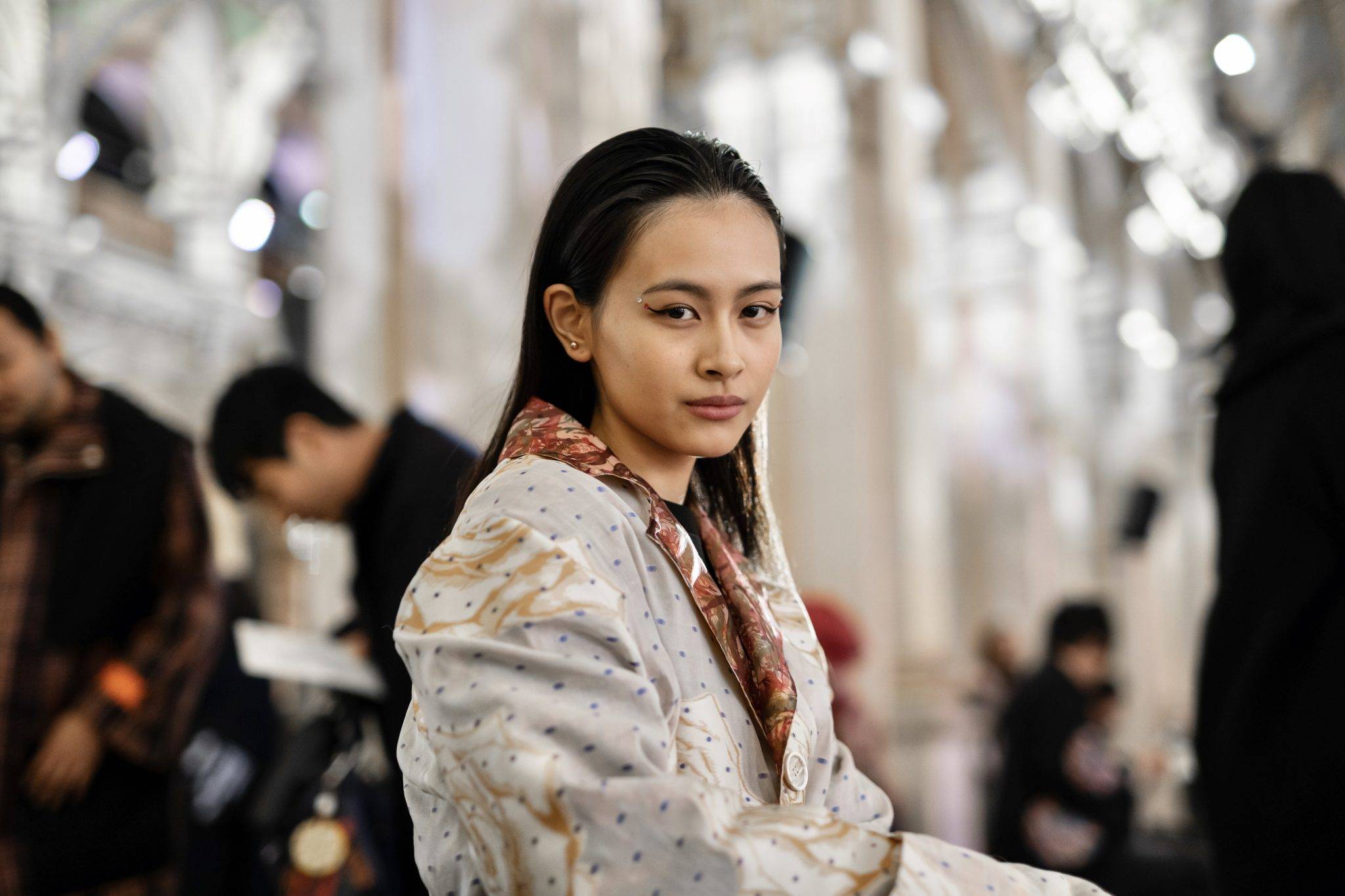  - Bella Hadid mène la révolution d’Andreas Kronthaler pour Vivienne Westwood