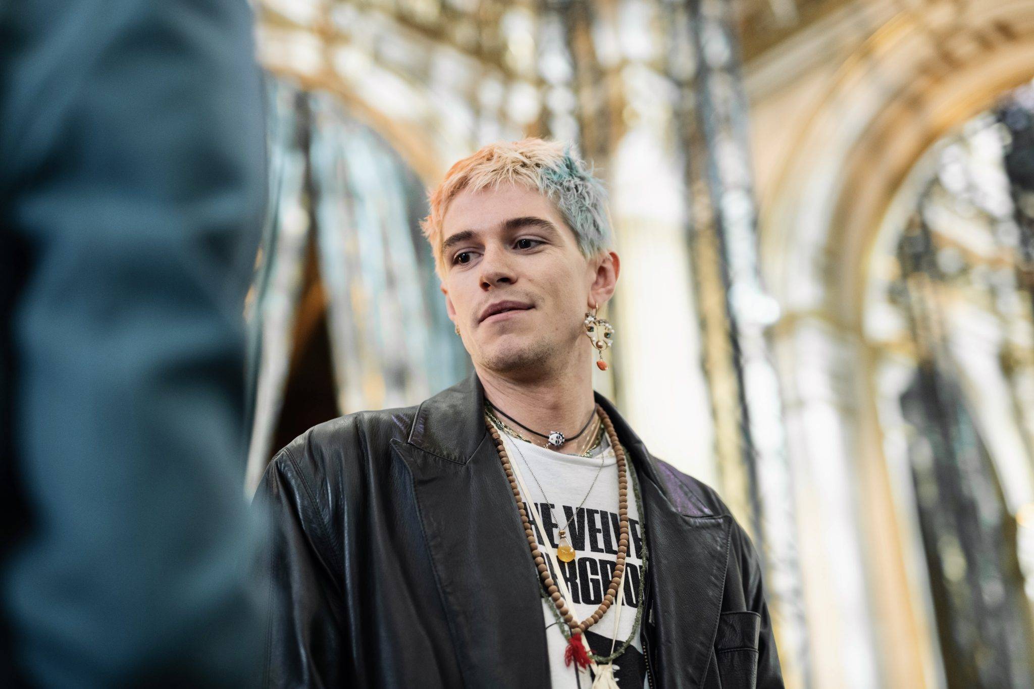  - Bella Hadid mène la révolution d’Andreas Kronthaler pour Vivienne Westwood