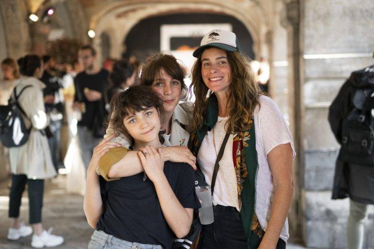  - L’agence SHAKE organise son pique-nique chez Sylvia Rielle