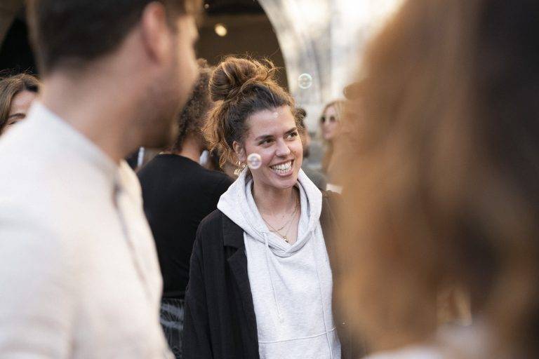  - L’agence SHAKE organise son pique-nique chez Sylvia Rielle