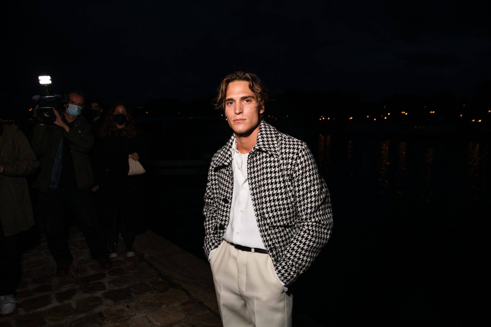  - Paris by night with AMI Spring/Summer 2021