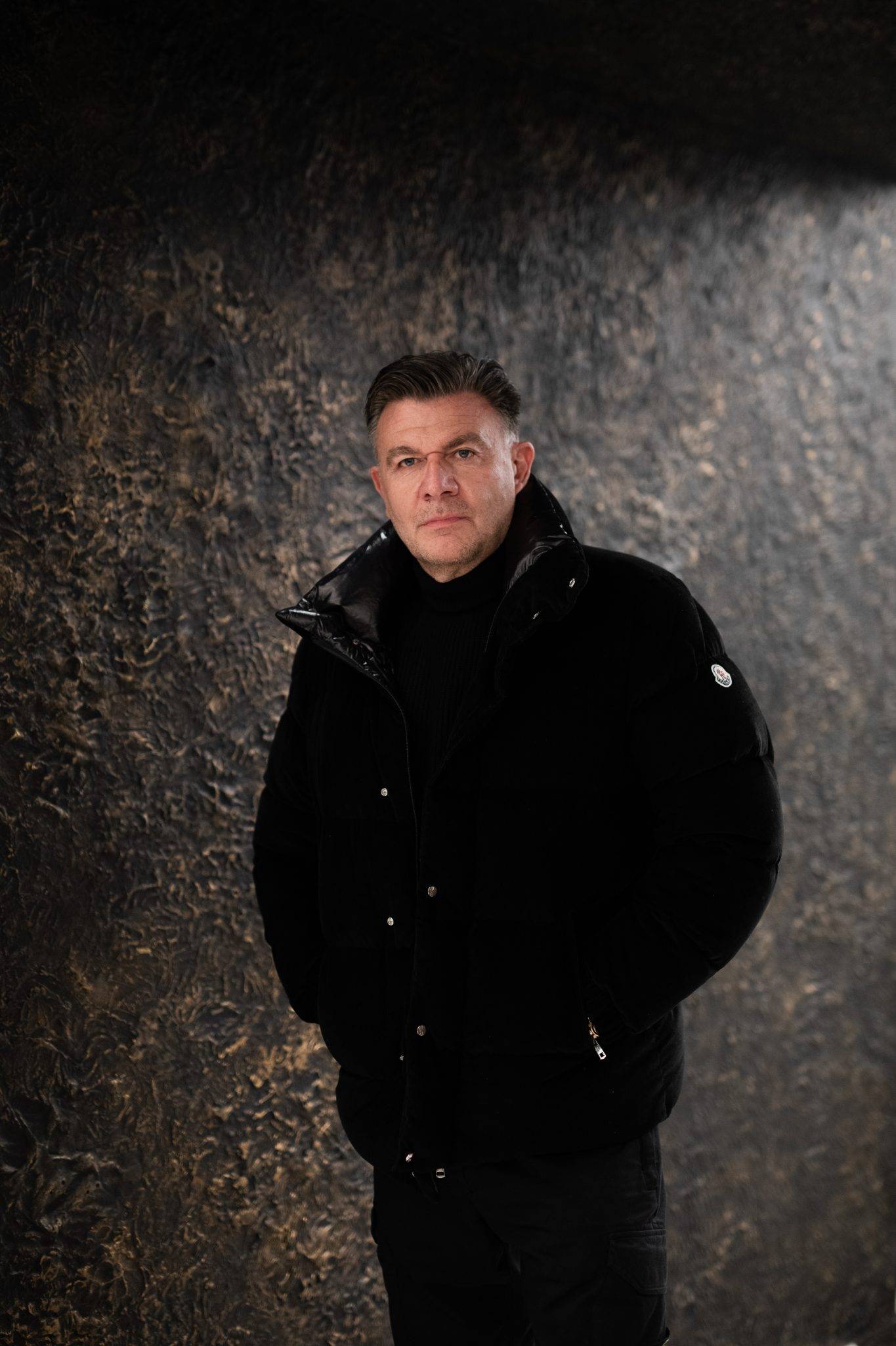  - Moncler inaugure son plus grand flagship sur les Champs-Elysées