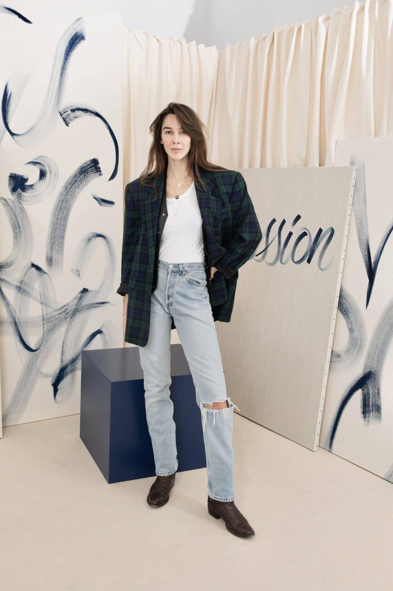  - Stories of Liens: Chaumet celebrates togetherness in Paris