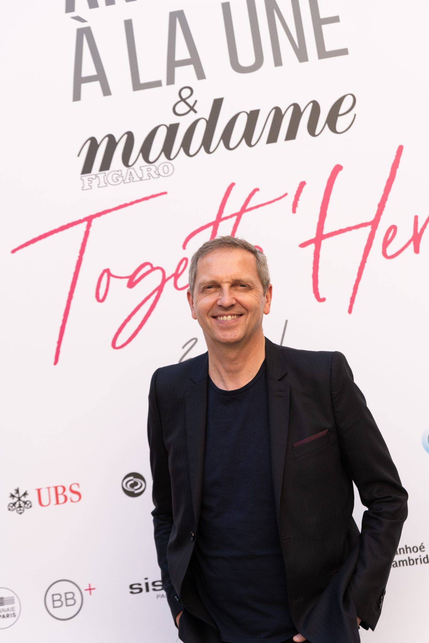  - Madame Figaro met les femmes à l’honneur avec « Togeth’HER, Artistes à la Une »