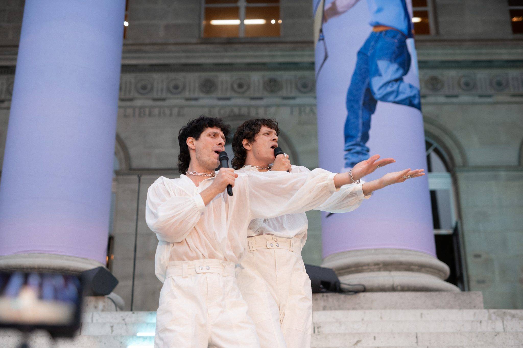  - Men’s SS22: Isabel Marant stages a Parisian picnic with Faux Real