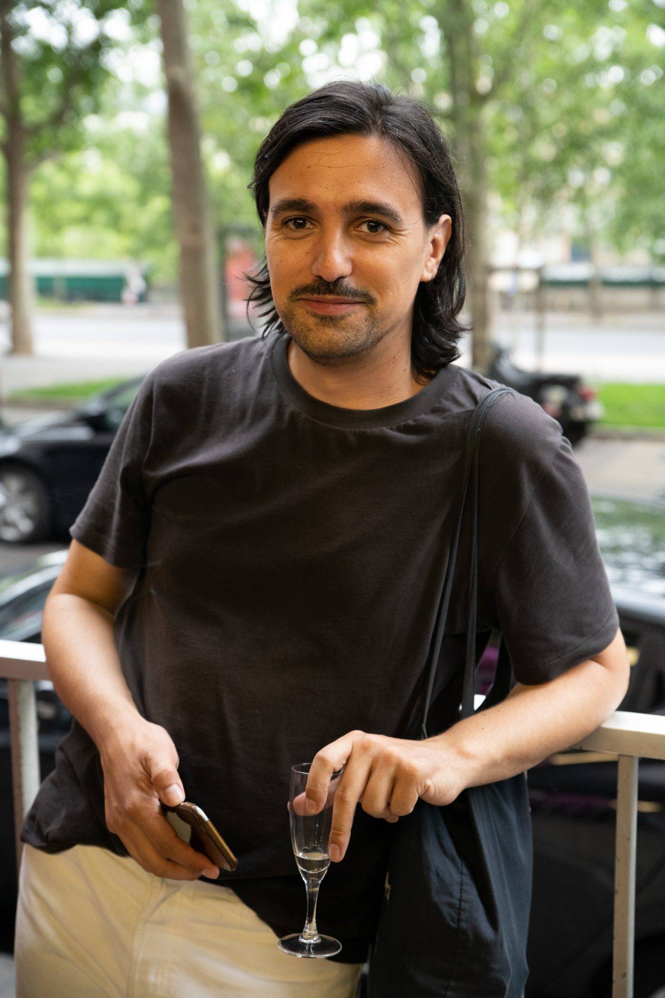  - Avec “Midnight Fruits”, la vie nocturne fait son grand retour à la galerie Lily Robert