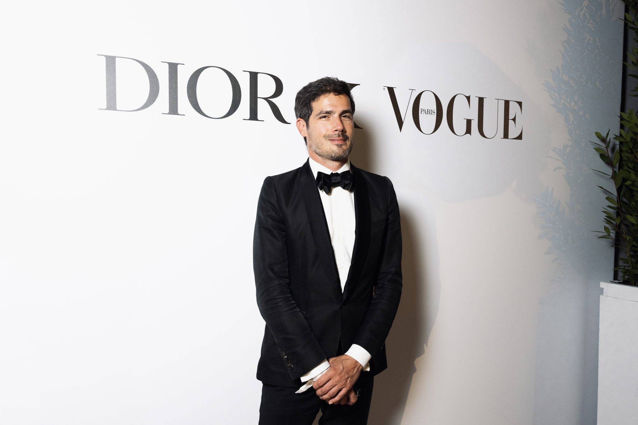  - Isabelle Adjani, Adrien Brody et Bella Hadid à la table cannoise de Vogue Paris et Dior