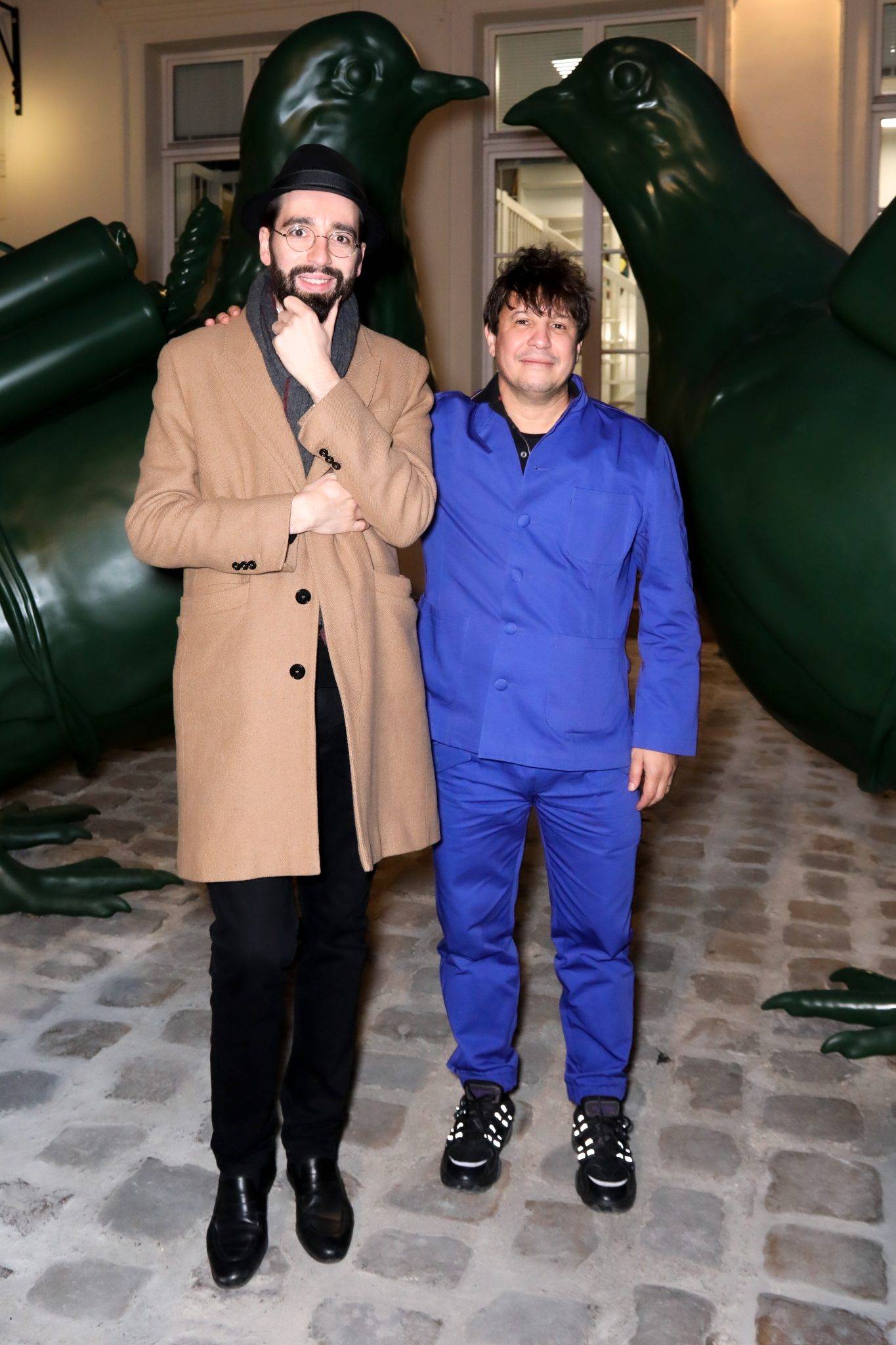  - Adel Abdessemed présente « Die Taubenpost » à Paris