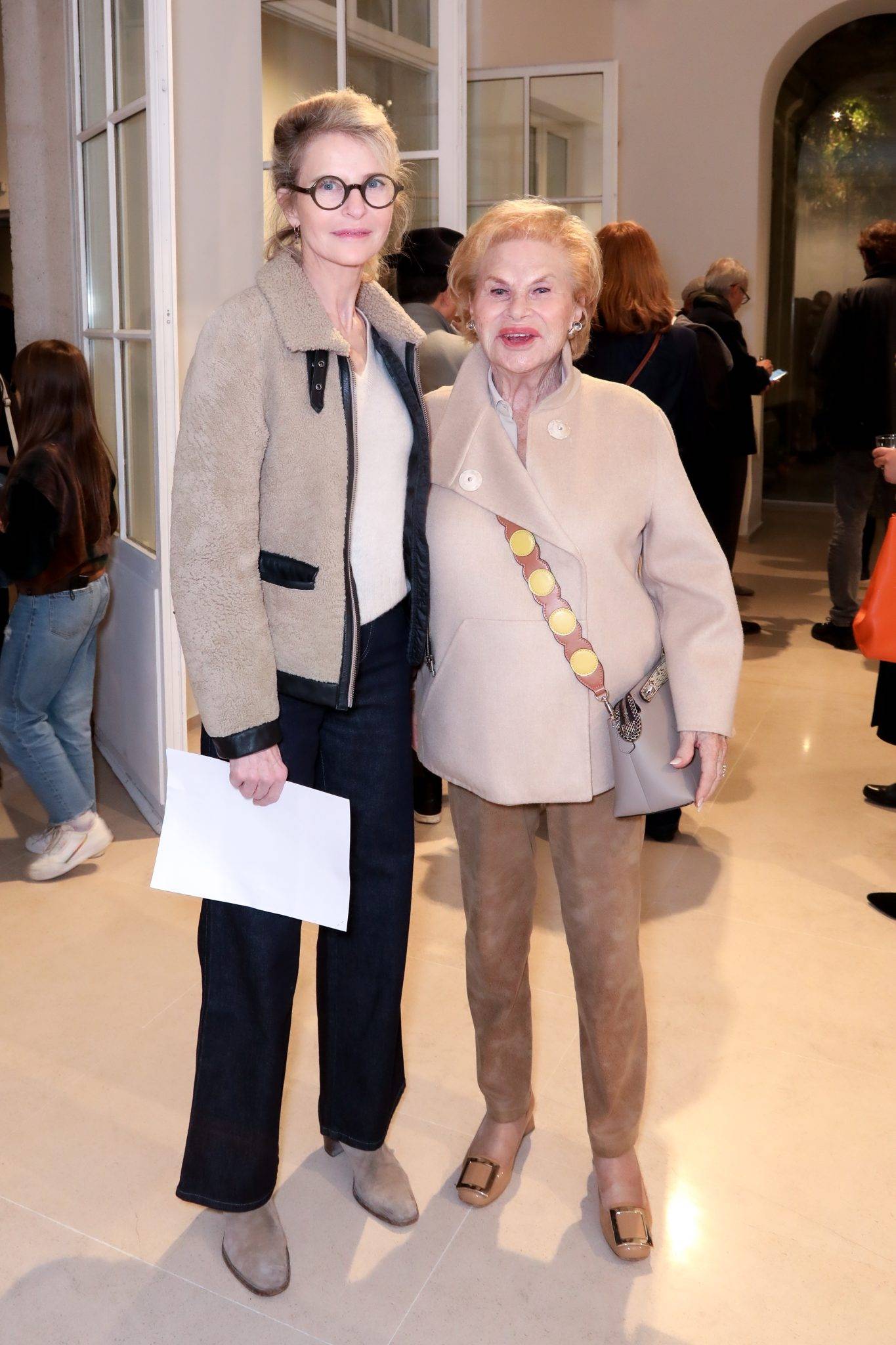  - Adel Abdessemed présente « Die Taubenpost » à Paris