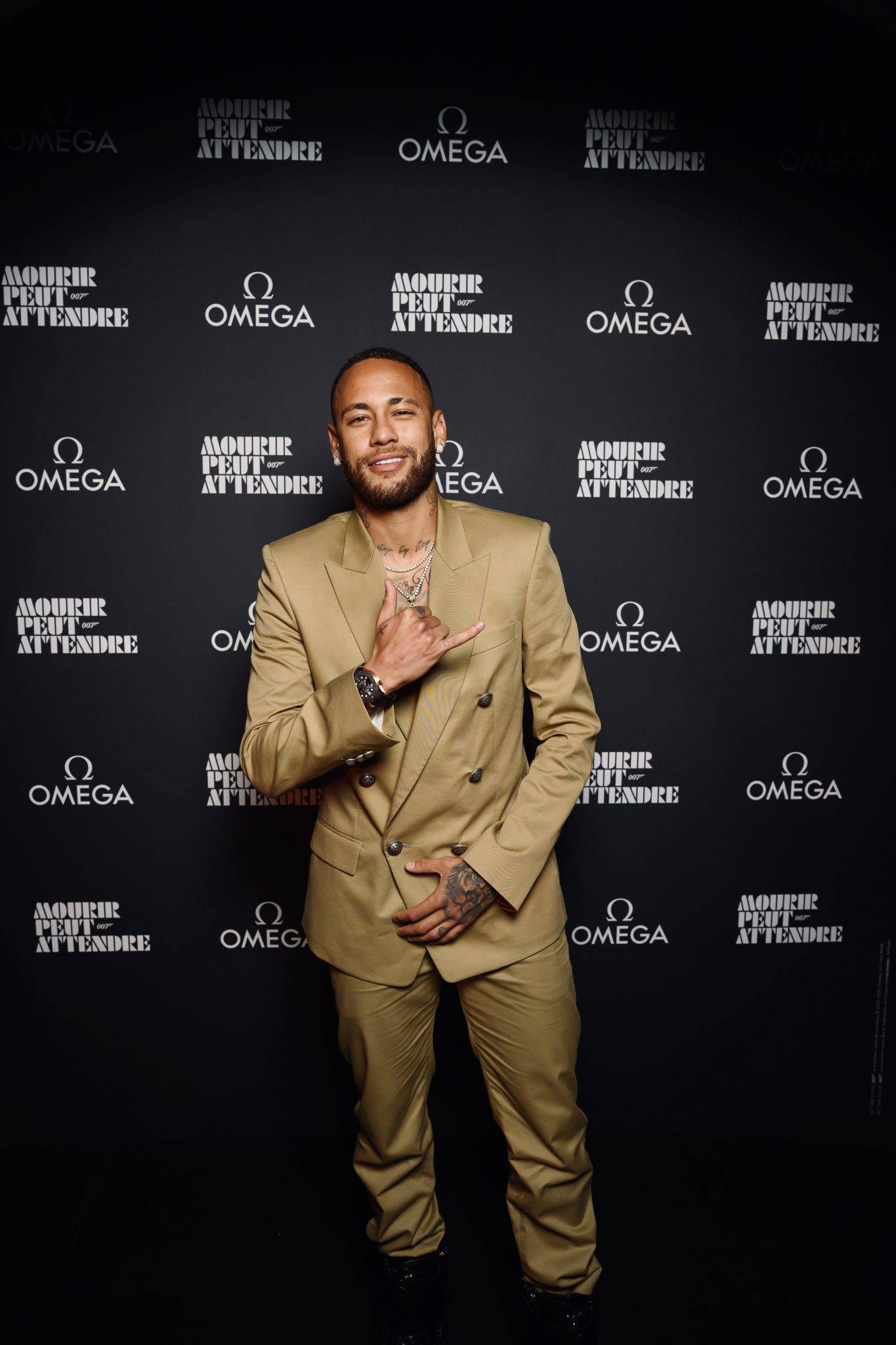  - « Mourir peut attendre »: Omega et James Bond célèbrent leurs liens