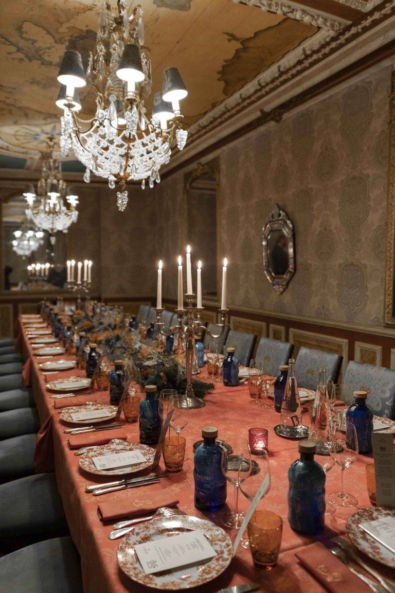 Le Philtre and Nicolas Ouchenir partner up for No More Plastic