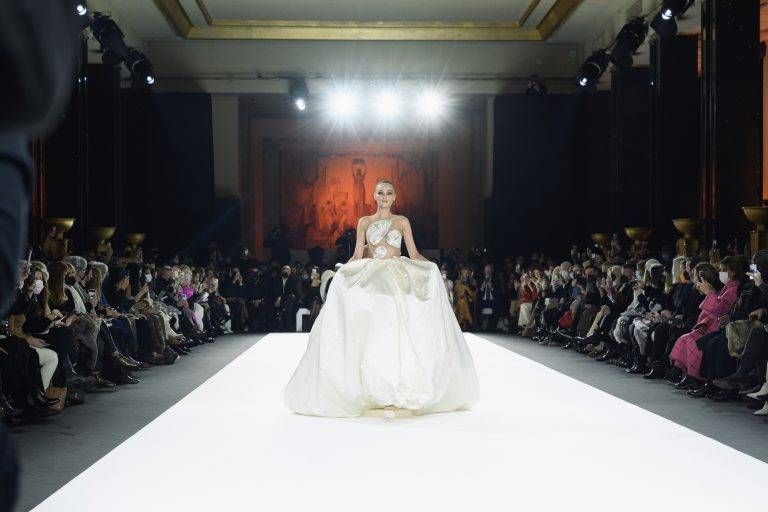 Au premier rang du défilé Stéphane Rolland haute couture printemps-été 2022
