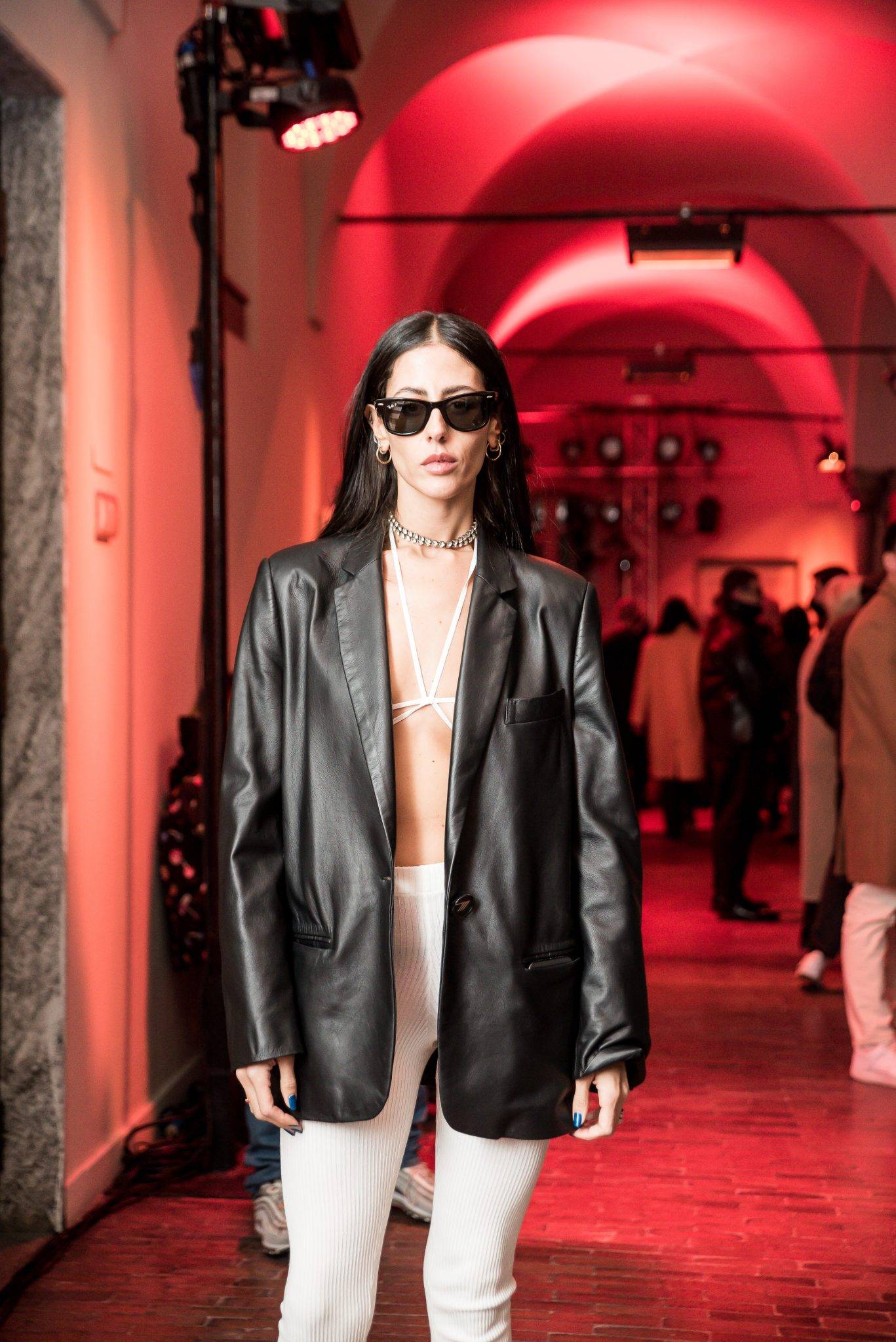  - À Milan, Vittoria Ceretti et Tess McMillan défilent pour ANDREĀDAMO
