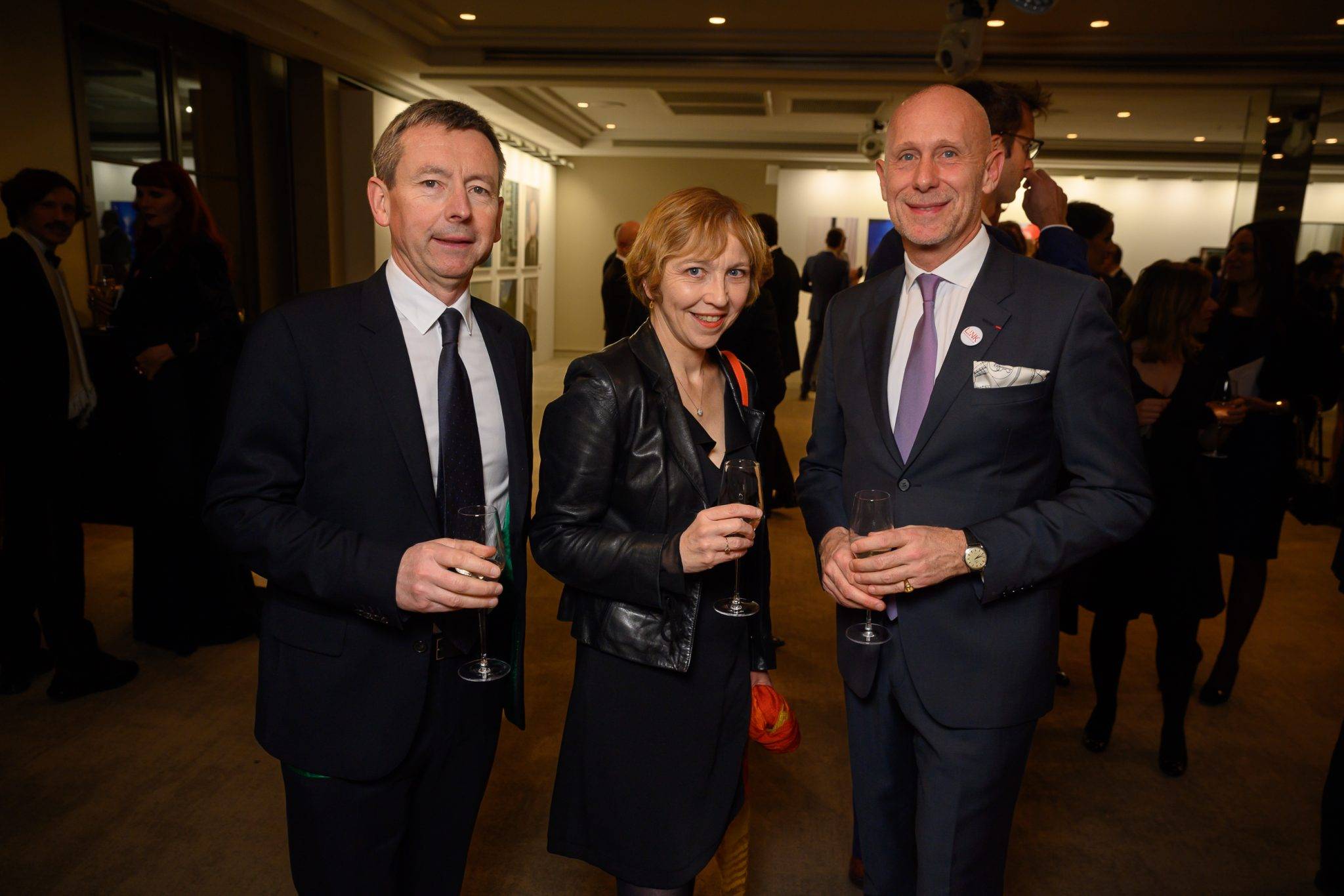  - LINK organizes 11th dinner to profit the Aides organization