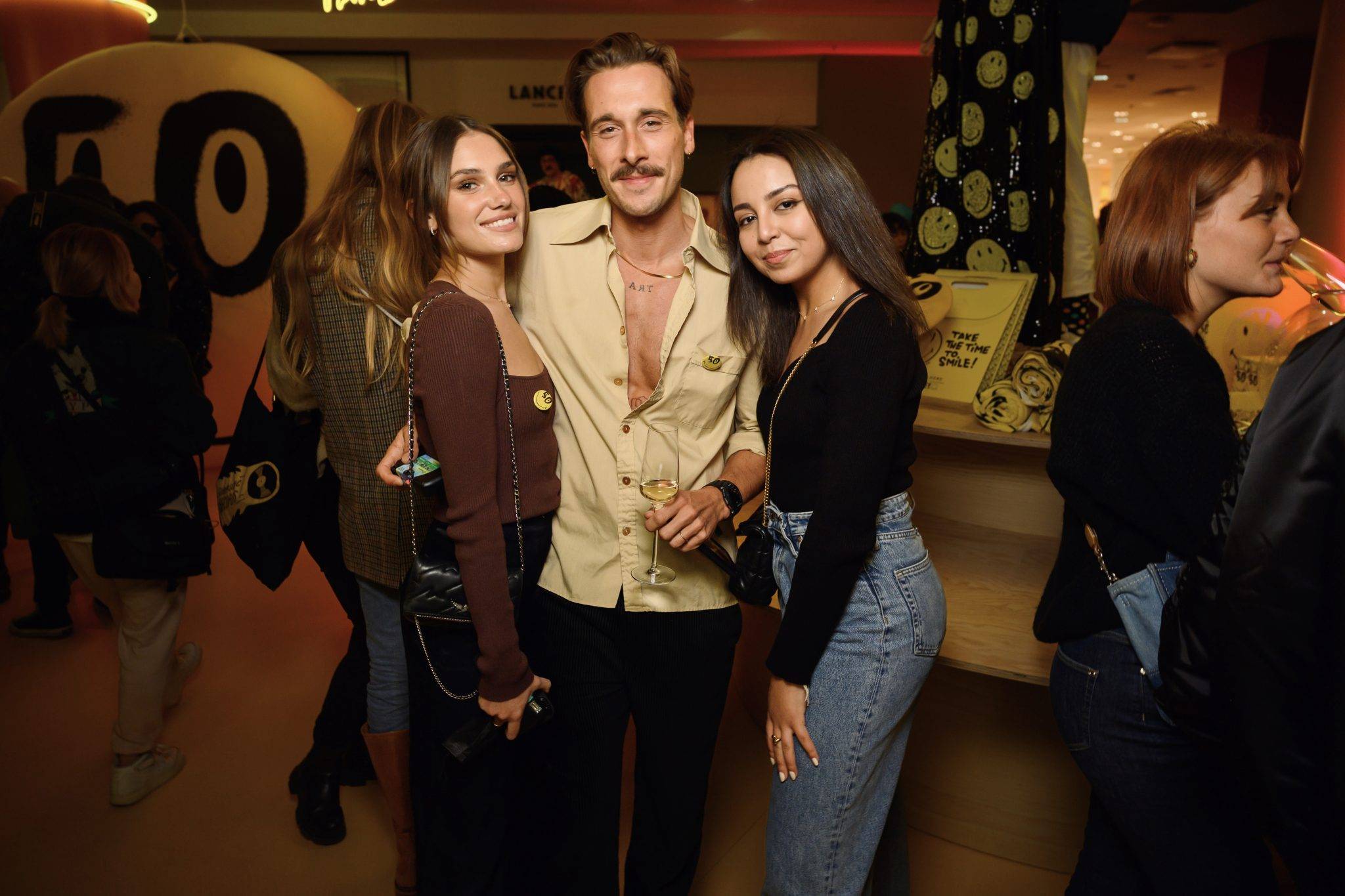  - Les Galeries Lafayette fêtent les 50 ans de Smiley