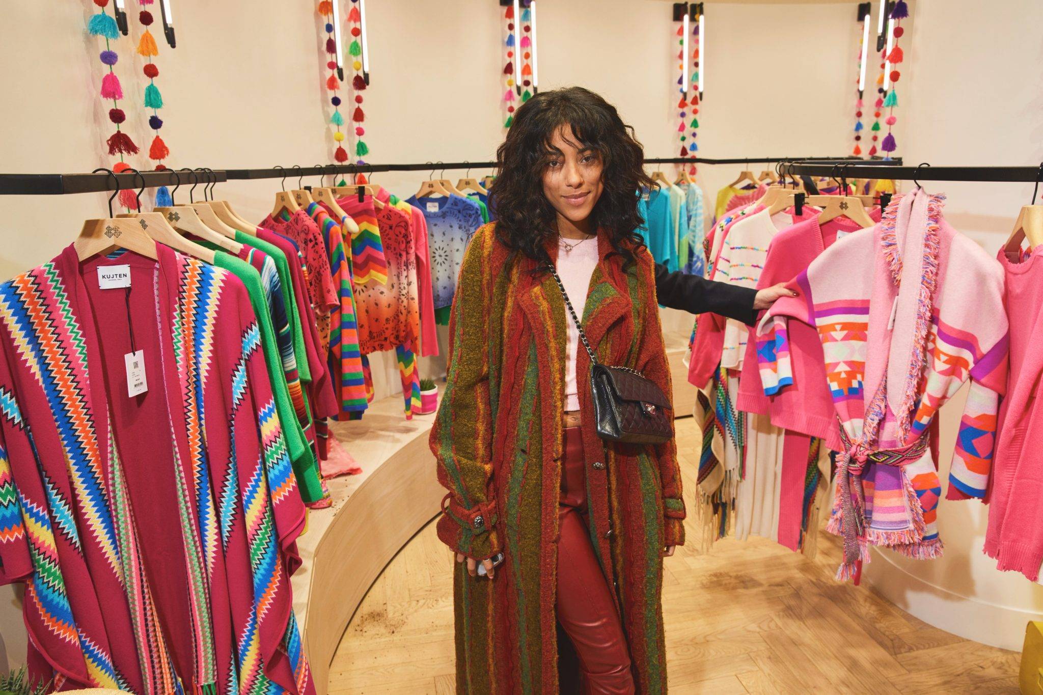  - Kujten célèbre le printemps dans sa boutique parisienne