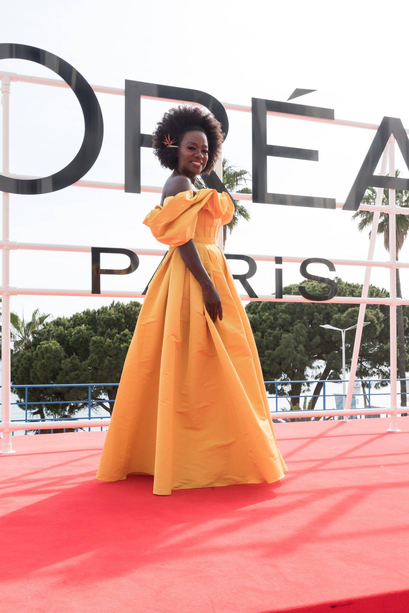  - Andie MacDowell, Elle Fanning et Yseult célèbrent La Femme L’Oréal Paris