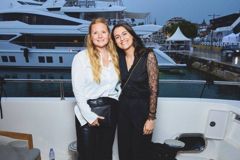  - Ellen von Unwerth avec L’Officiel Riviera et AERO conjuguent air et mer