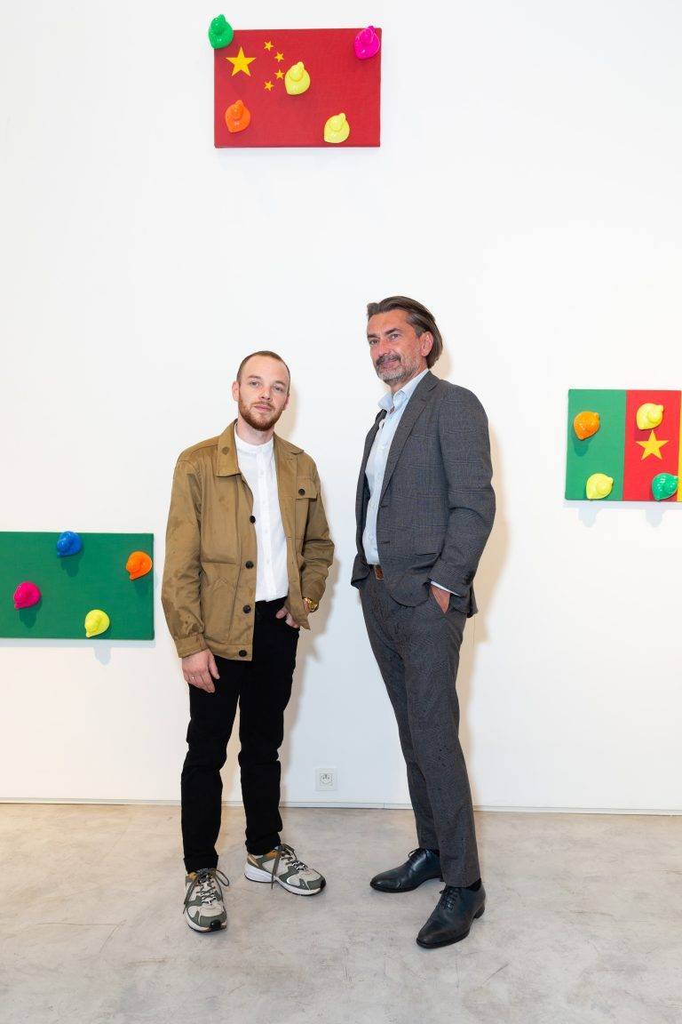  - « L’enfance comme arme »: DUTKO expose Jean Pierre Raynaud