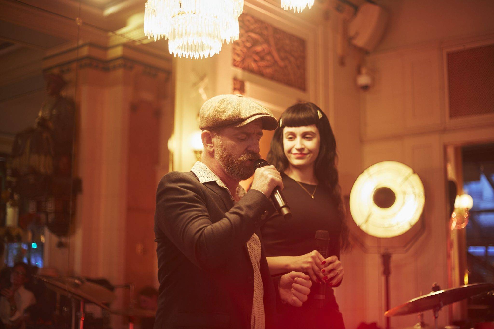  - Les livres et la musique se conjuguent aux Deux Magots