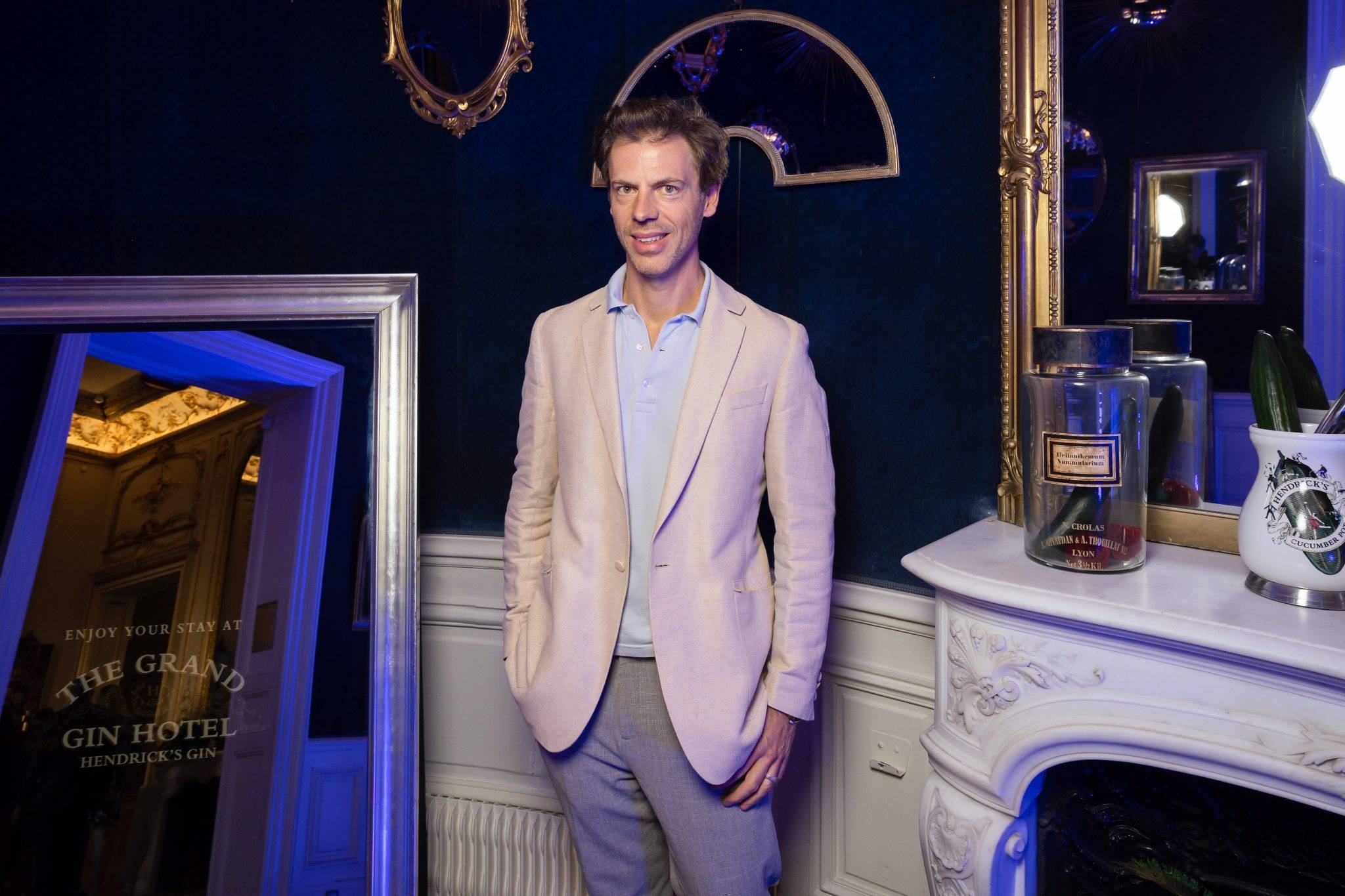  - HENDRICK’S unveiled at         « The Grand Gin Hotel »