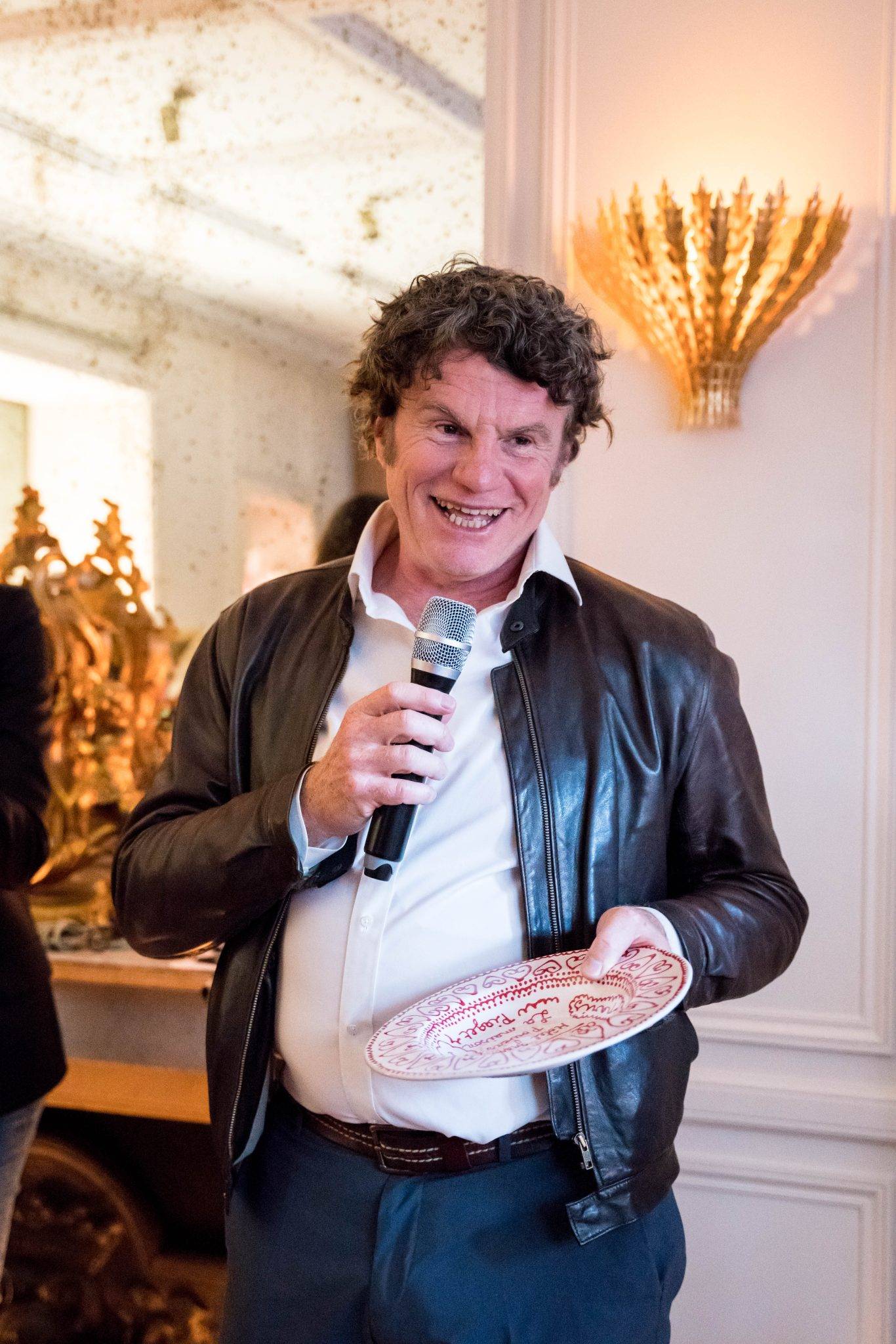  - The Grand Powers Hotel launches its literary passion prize