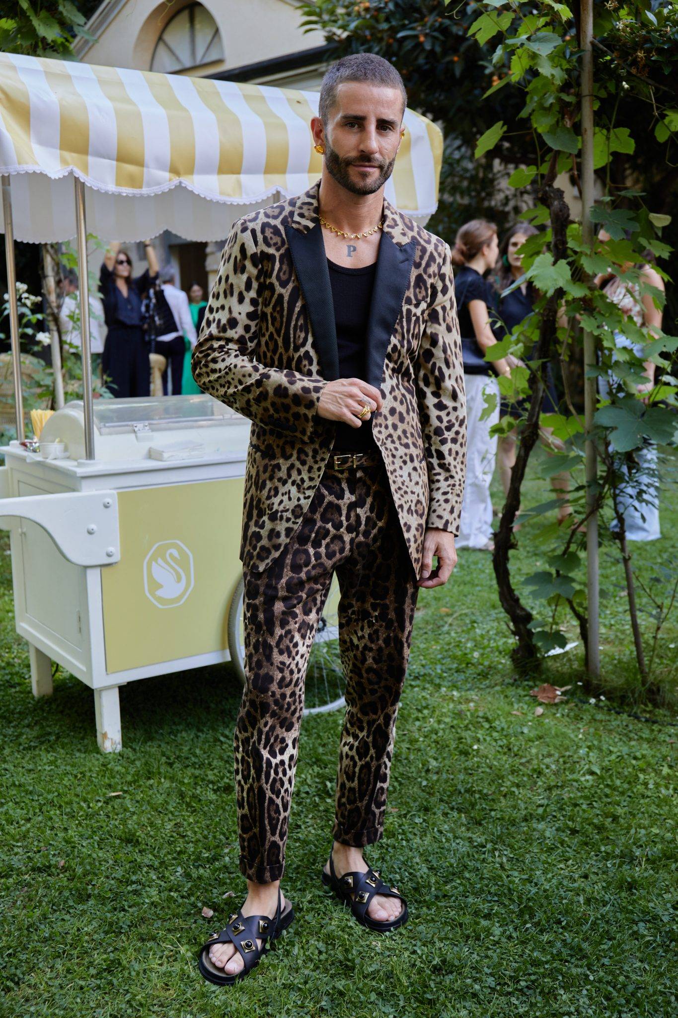  - Swarovski x Rosenthal: Garden tea party à Milan