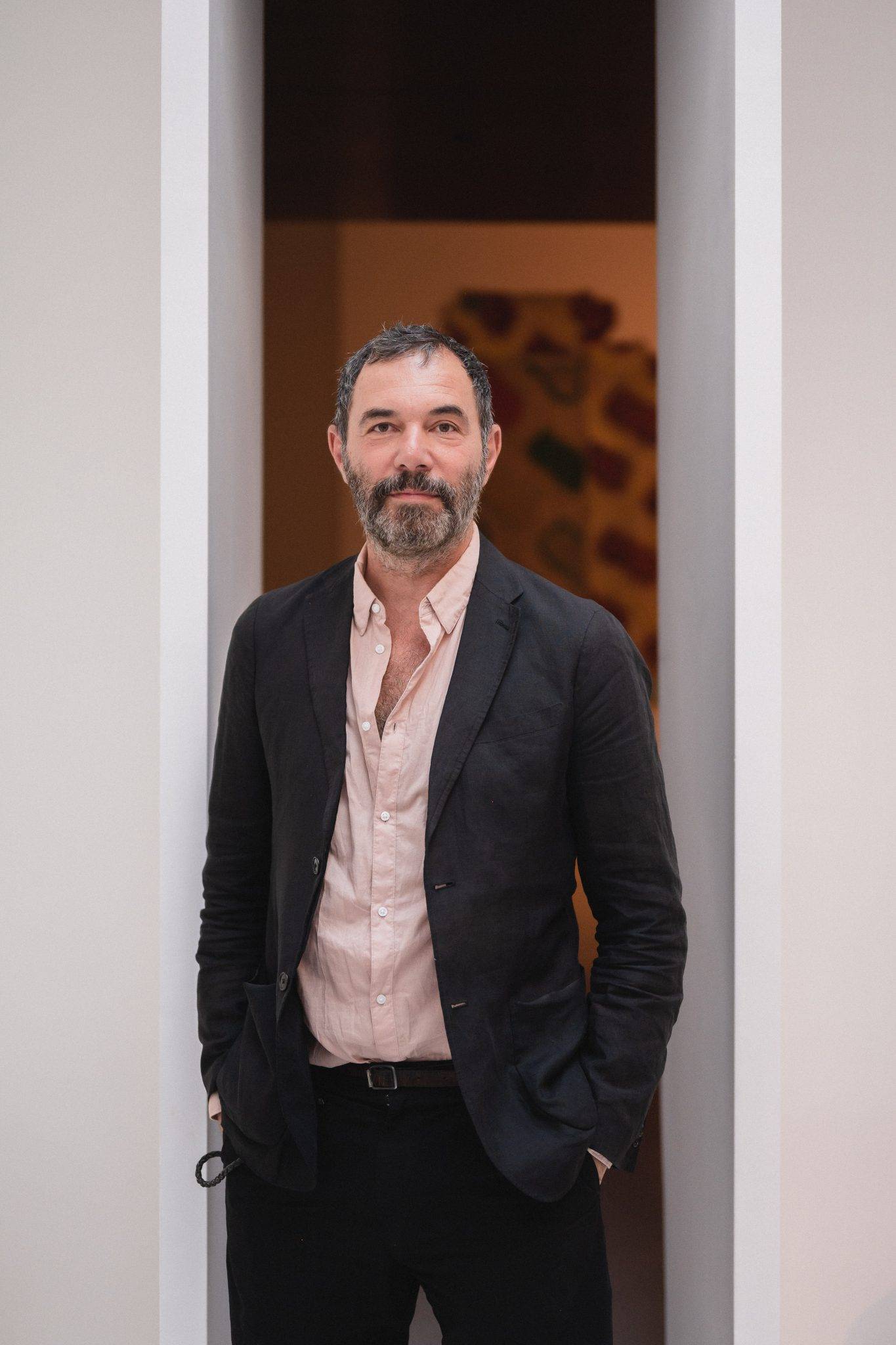 - OUTRO : Enzo Dal Mas présente sa collection de fin d’études chez Pierre Augustin Rose
