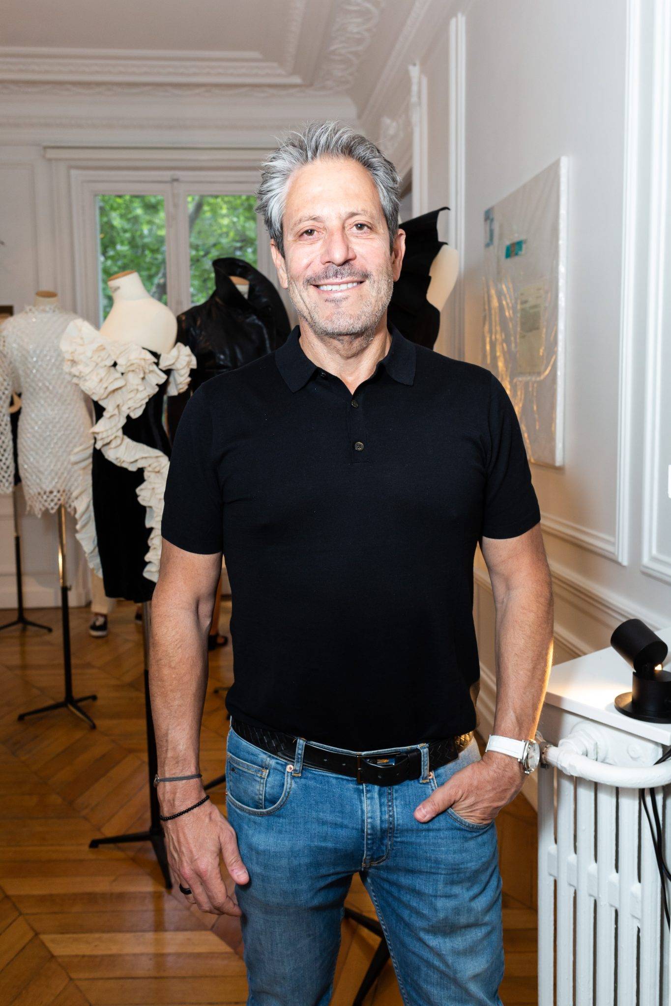  - “Behind the Seams”: Alex Fury shows for the first time his fashion collection at Re-See