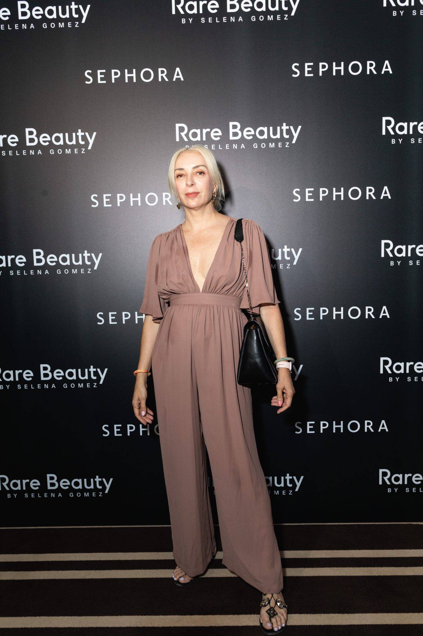  - Selena in Paris : Sephora déclare sa flamme à Rare Beauty