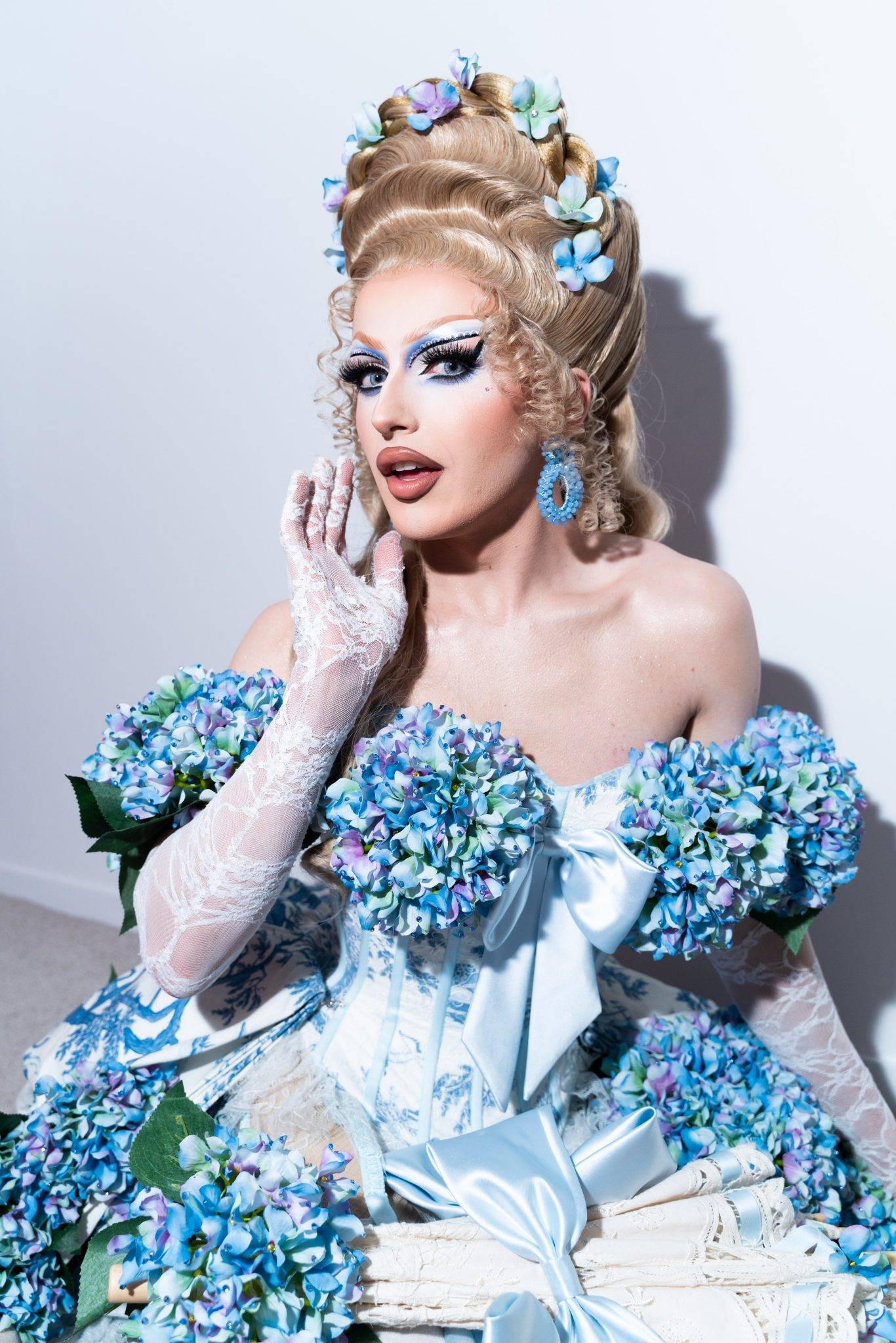  - Jean-Paul Gaultier and the Drag Race France cast celebrate life at Sidaction’s Fashion Dinner