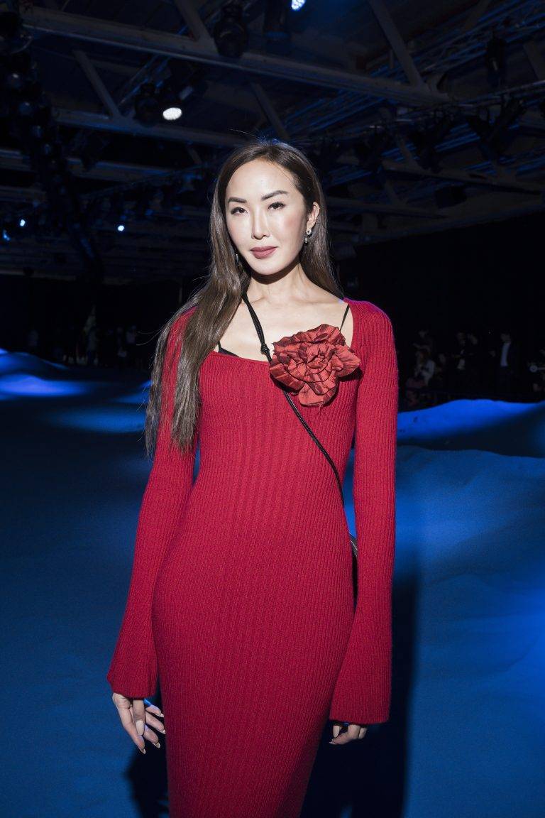  - Le sirene gotiche sfilano da Blumarine