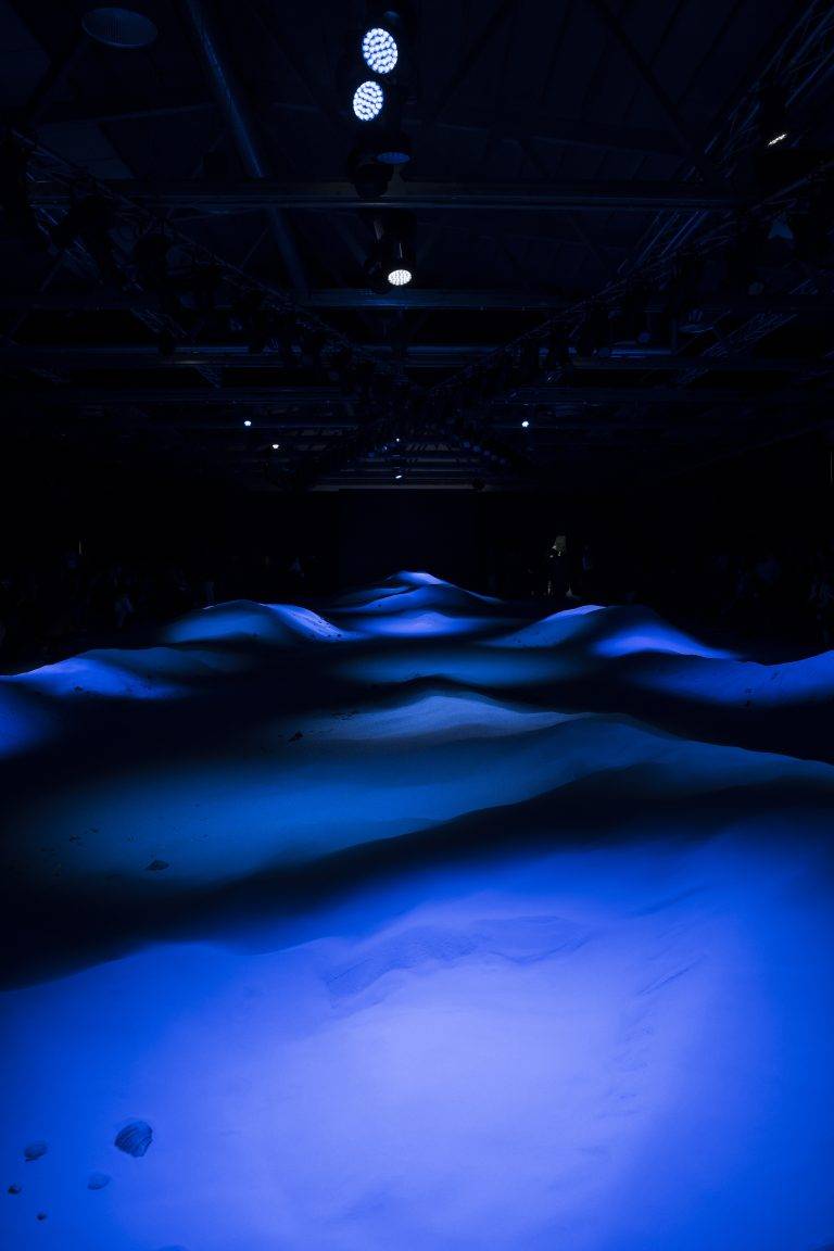 Le sirene gotiche sfilano da Blumarine