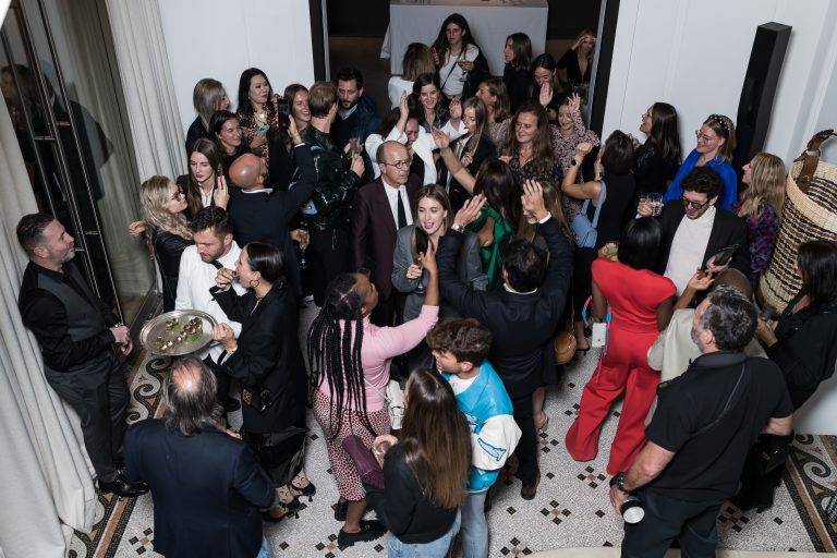 La présentation et le cocktail Delvaux à Paris