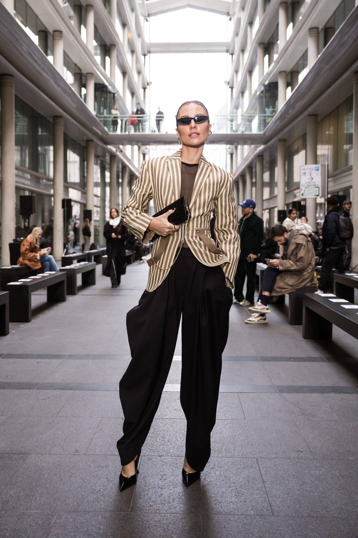  - GAUCHERE joue sur les contrastes pour sa collection SS23