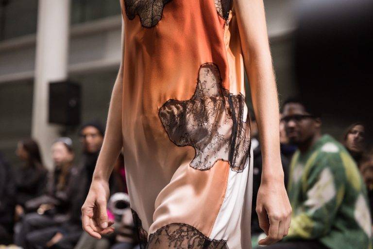 GAUCHERE joue sur les contrastes pour sa collection SS23