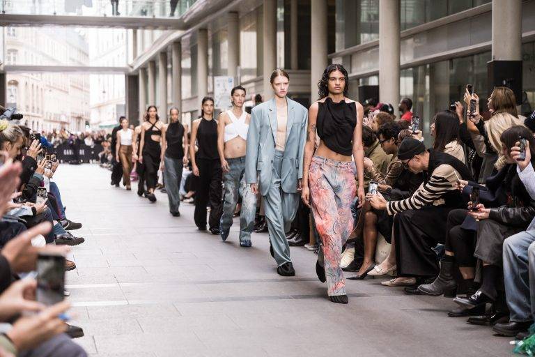 GAUCHERE joue sur les contrastes pour sa collection SS23