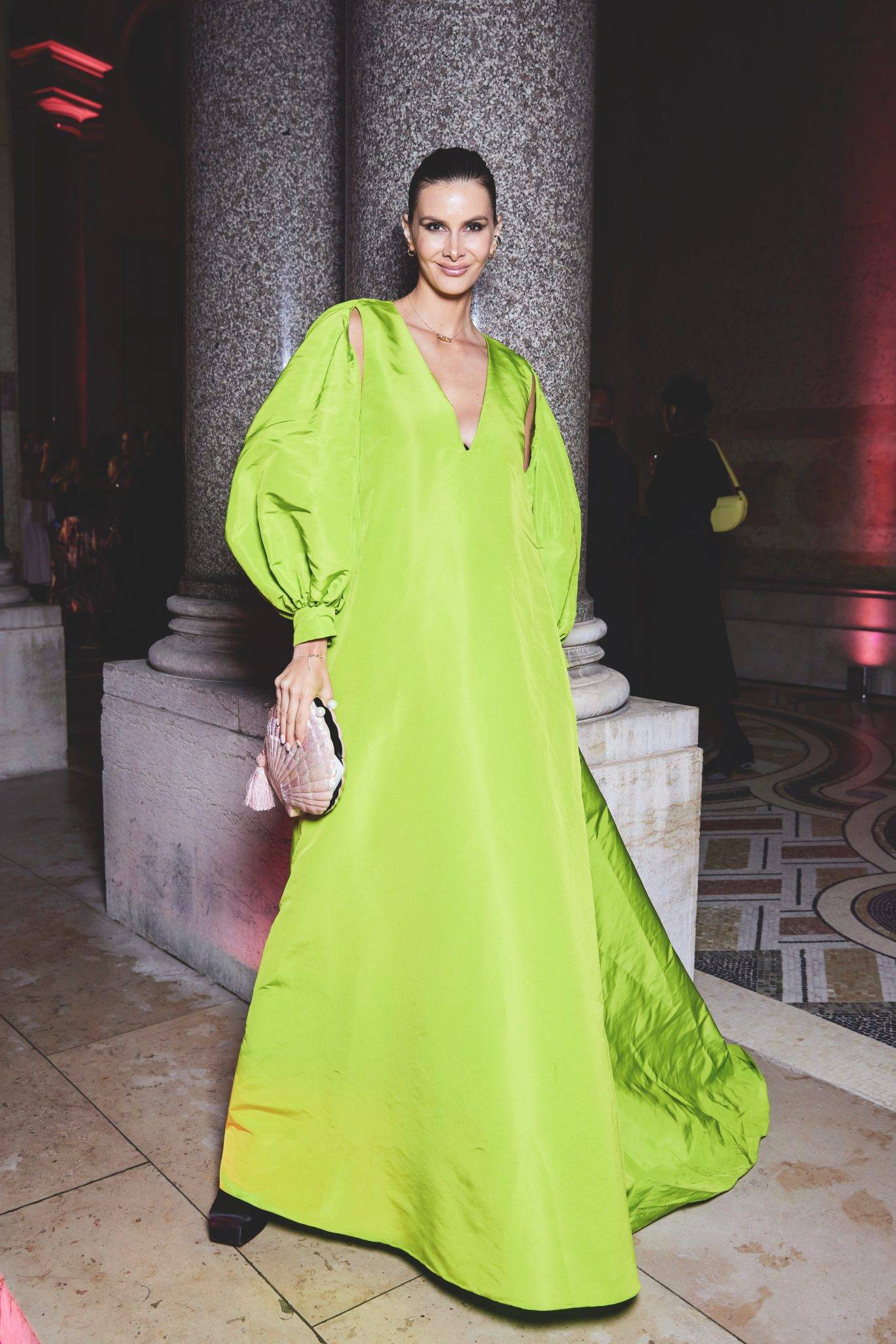  - La Nuit est Belle With Lancôme