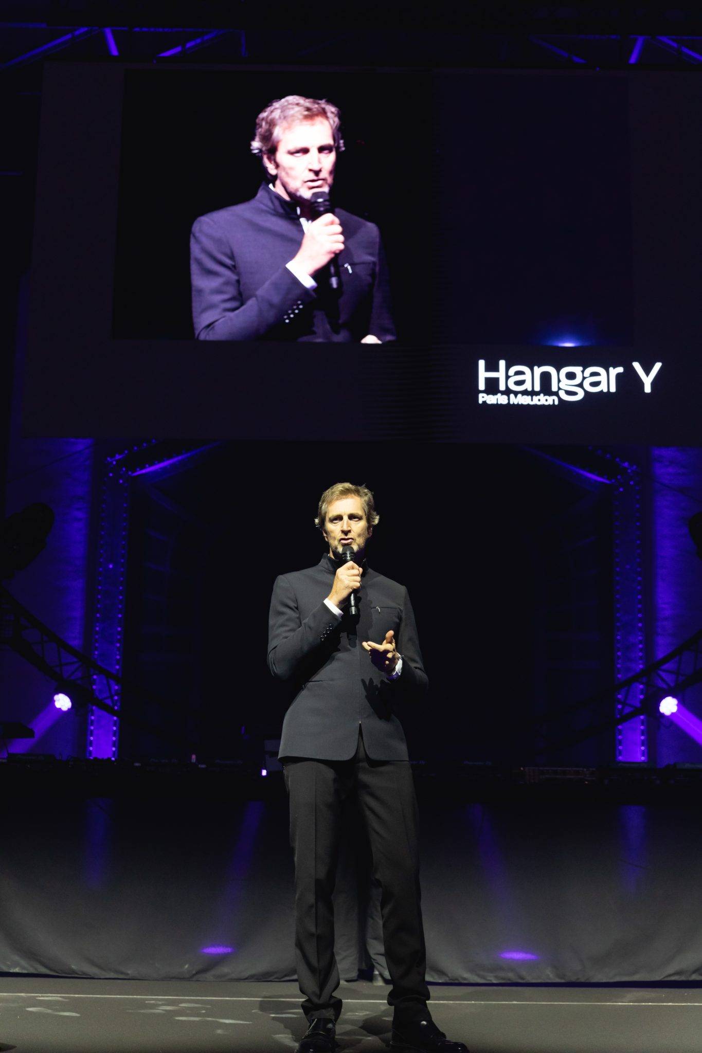  - HANGAR Y : Métamorphose prometteuse