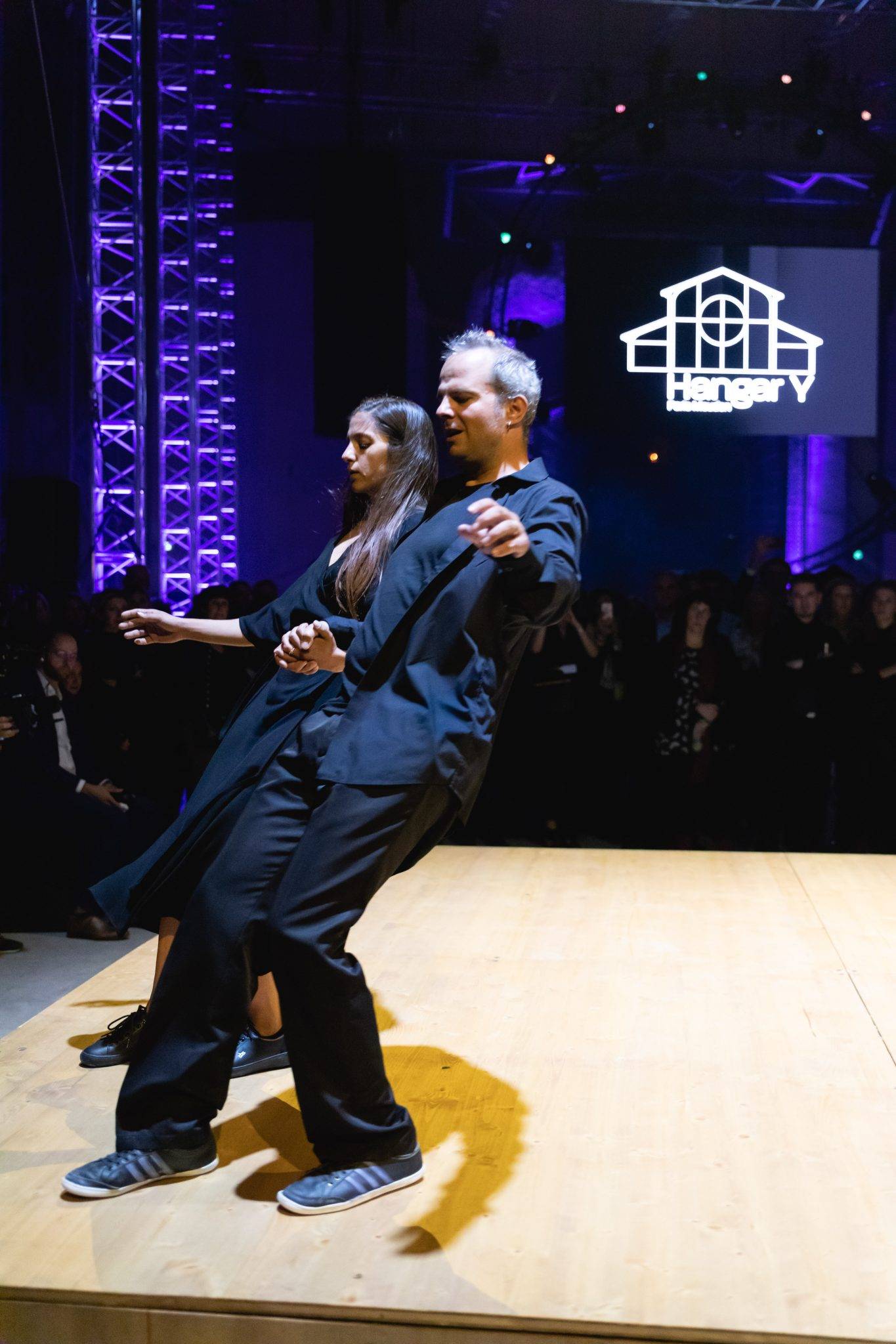  - HANGAR Y : Métamorphose prometteuse