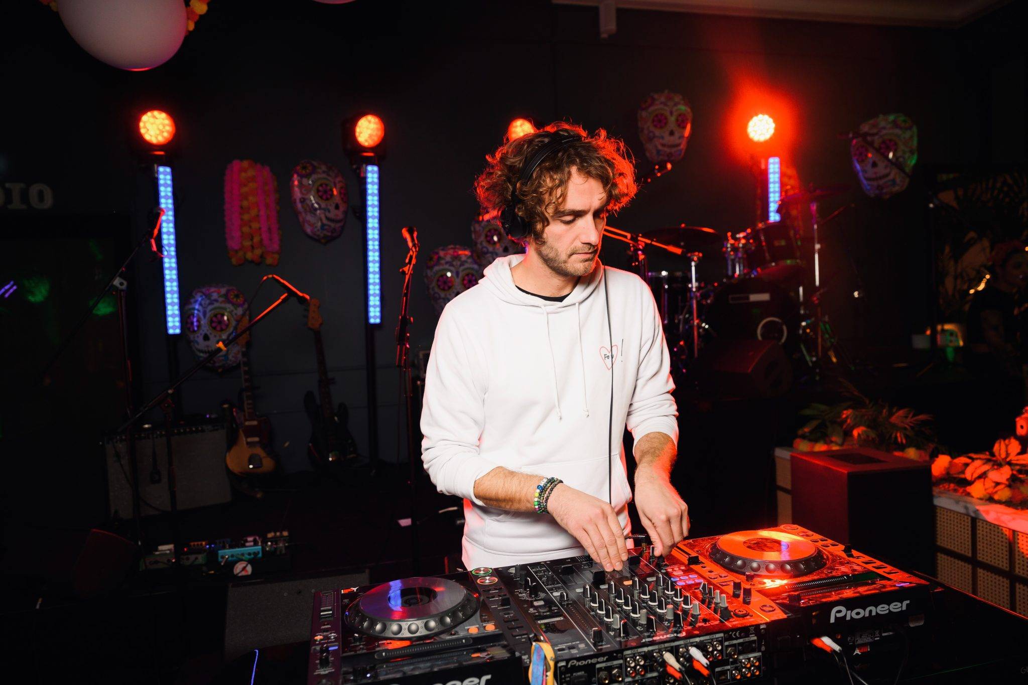  - Rock indépendant et luxe parisien : quand le Kimpton St Honoré invite Film Noir