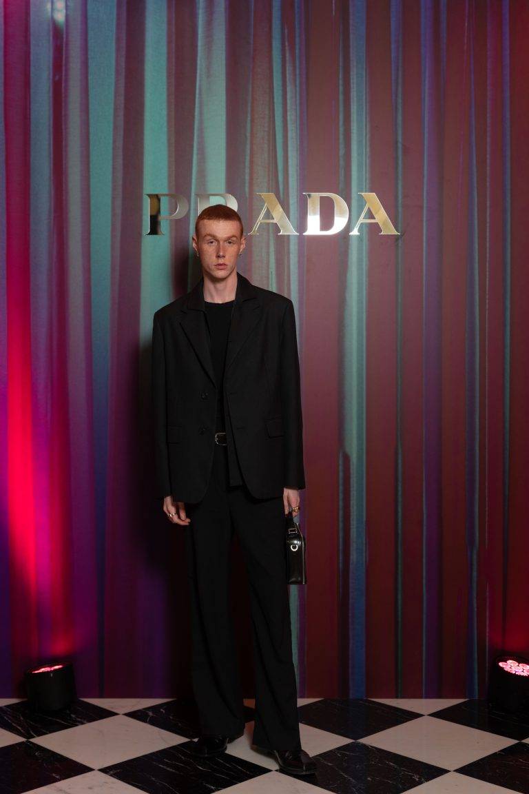  - Prada Faubourg aux couleurs du court-métrage « Touch of Crude » par NWR