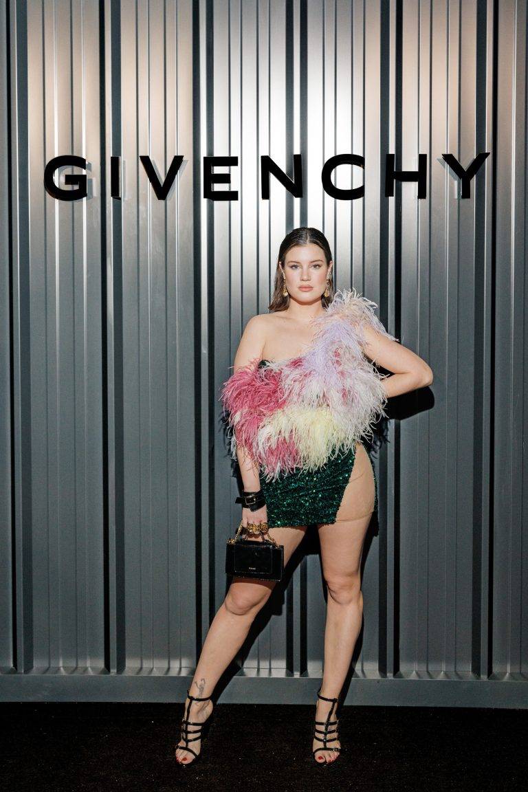  - Givenchy présente Gentleman Society