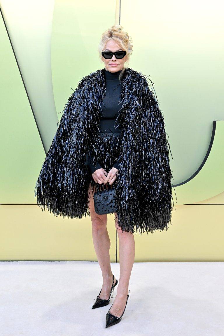  - Versace Hollywood glam